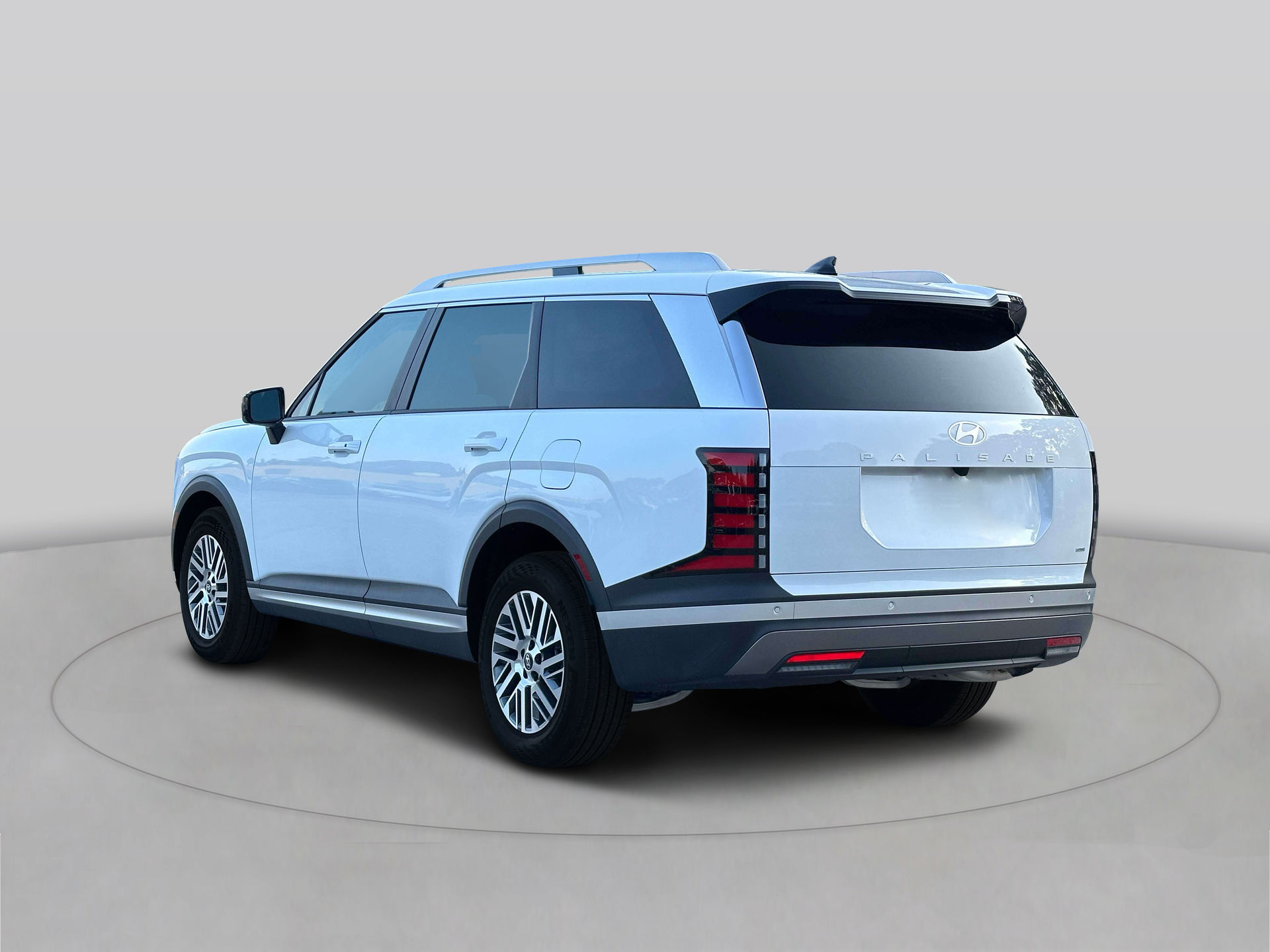 New 2027 White Hyundai SEL AWD image 5