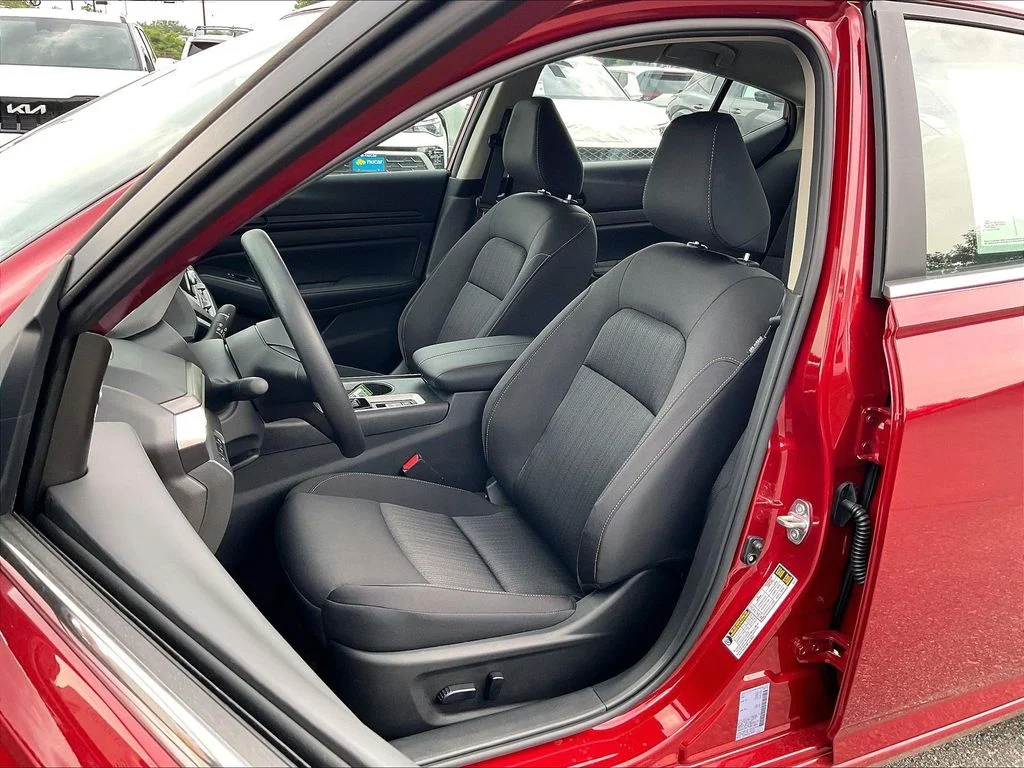 New 2026 Scarlet Ember Tintcoat Nissan 2.5 SV image 11