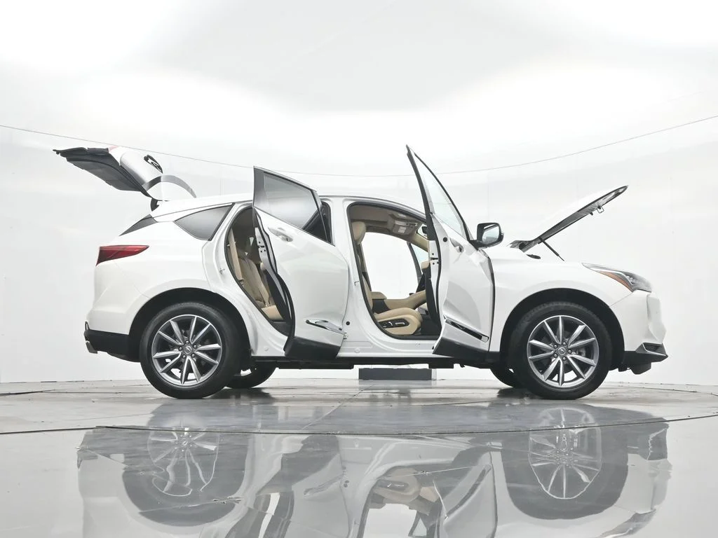 Certified Used 2023 Platinum White Pearl Acura Technology Package image 45