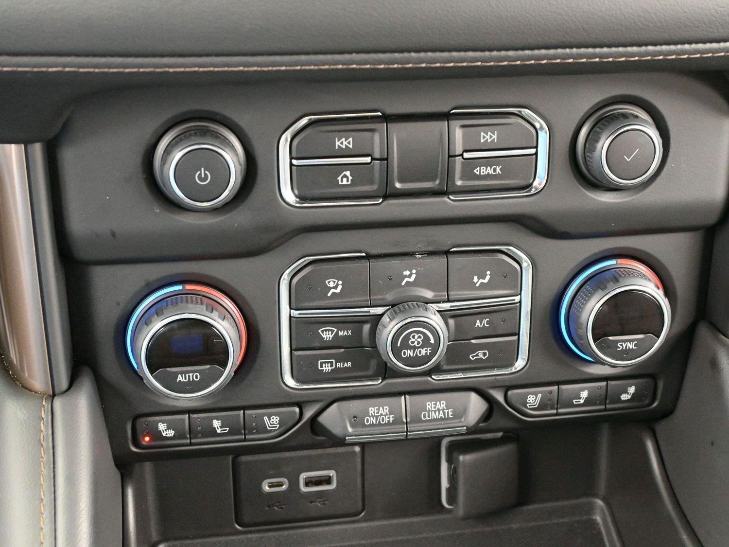 Used 2022 Black Chevrolet High Country image 26