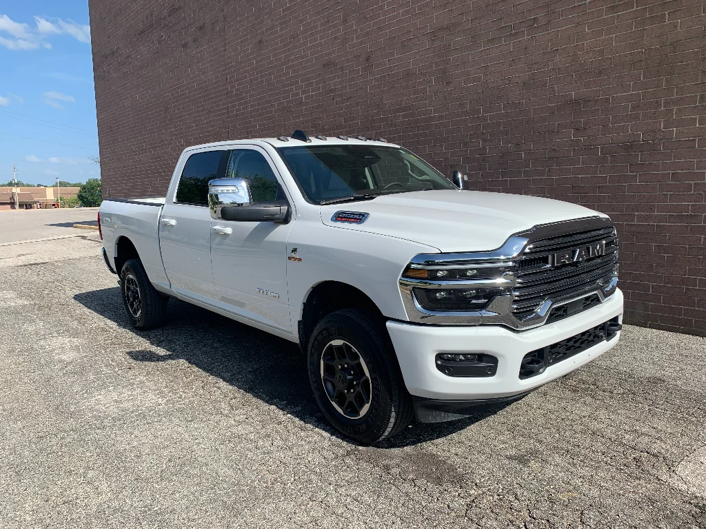 Used 2026 Bright White Clearcoat Ram Laramie image 8