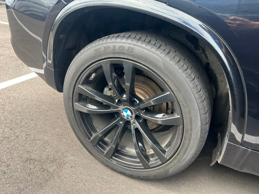 Used 2018 Carbon Black Metallic BMW xDrive35i image 12