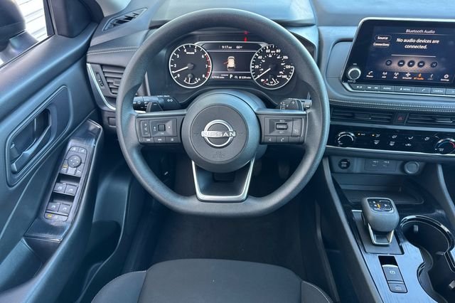 Used 2024 Silver Nissan S image 17