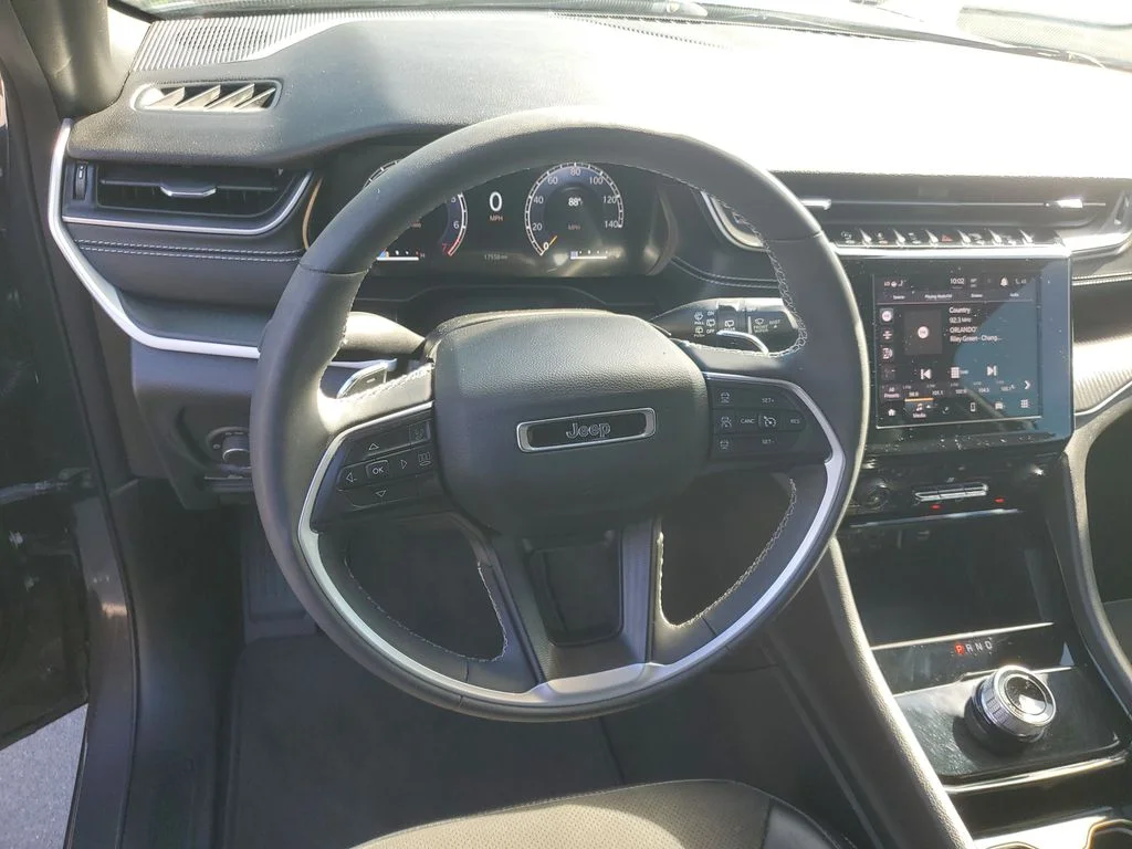 Used 2023 Gray Jeep Altitude X image 14