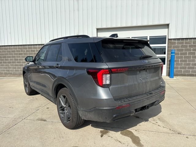 2026 Ford Explorer ST-Line - Photo 42
