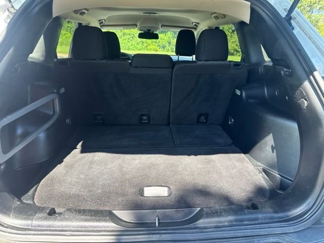 Used 2016 White Jeep Sport image 7