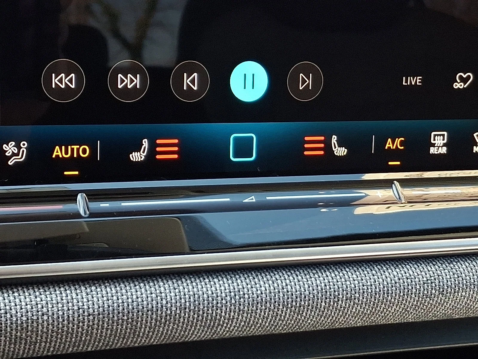 2026 Volkswagen Tiguan S - Photo 18