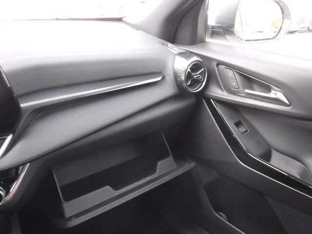 2025 Chevrolet Equinox LT - Photo 28