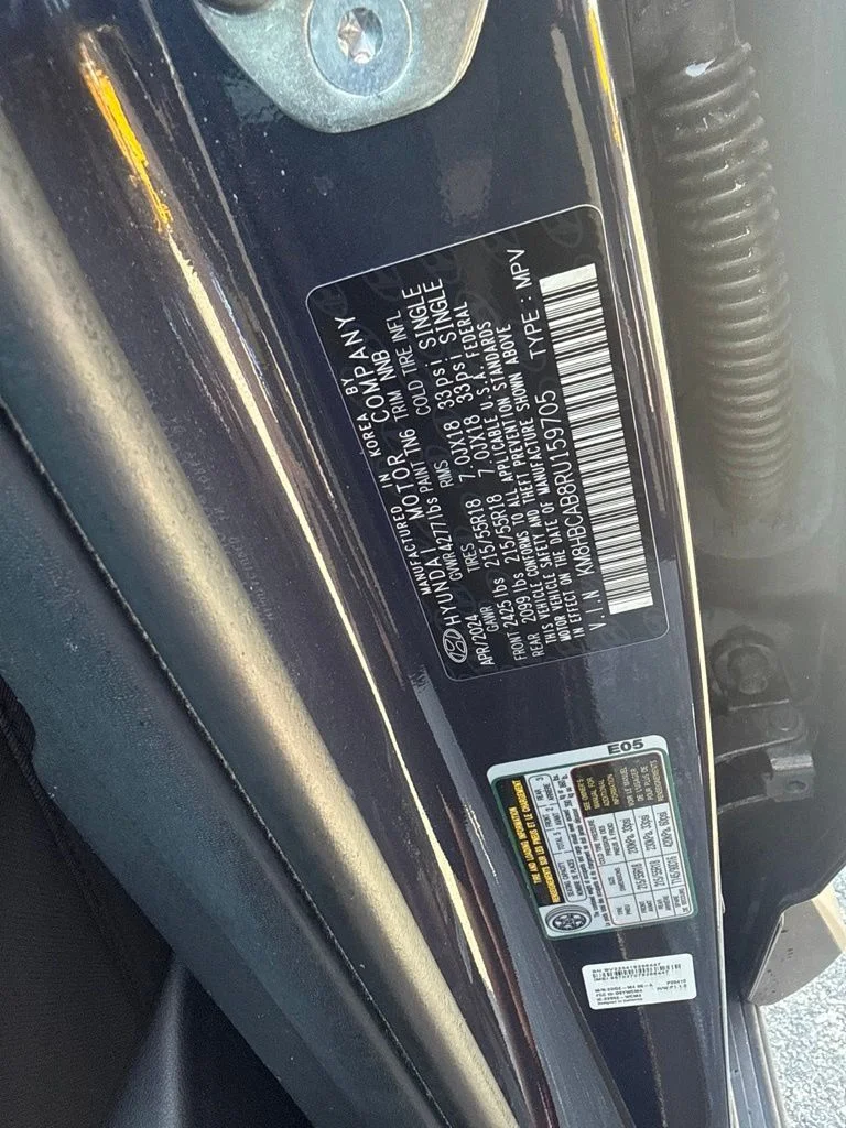 Used 2024 Blue Hyundai SEL image 23