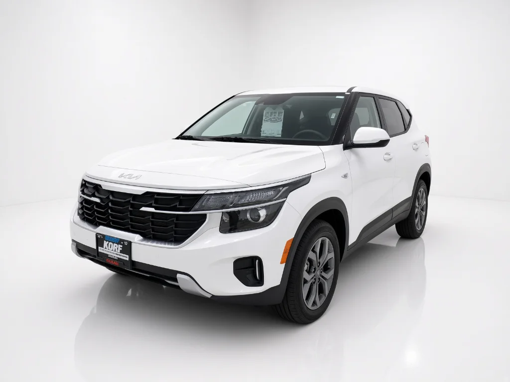 Used 2026 Snow White Pearl Kia LX image 1