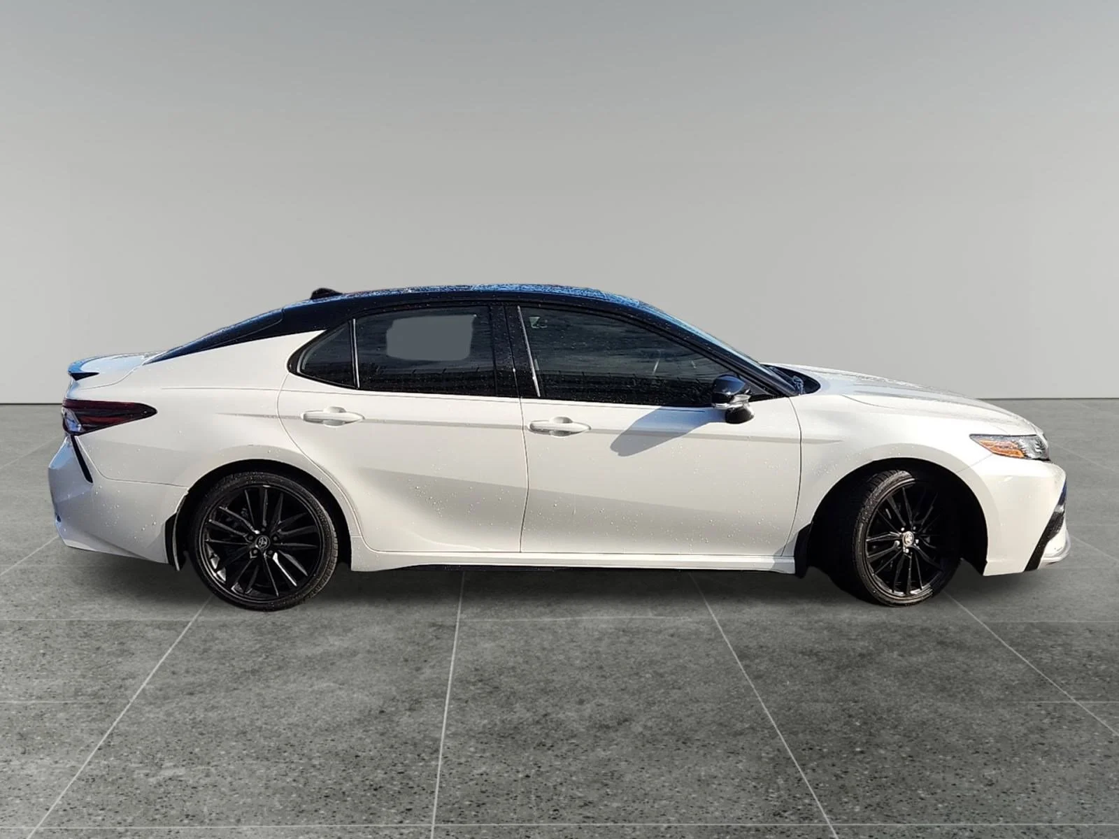 2024 Toyota Camry XSE - Photo 8