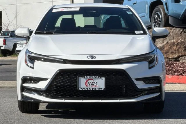 2024 Toyota Corolla SE - Photo 10