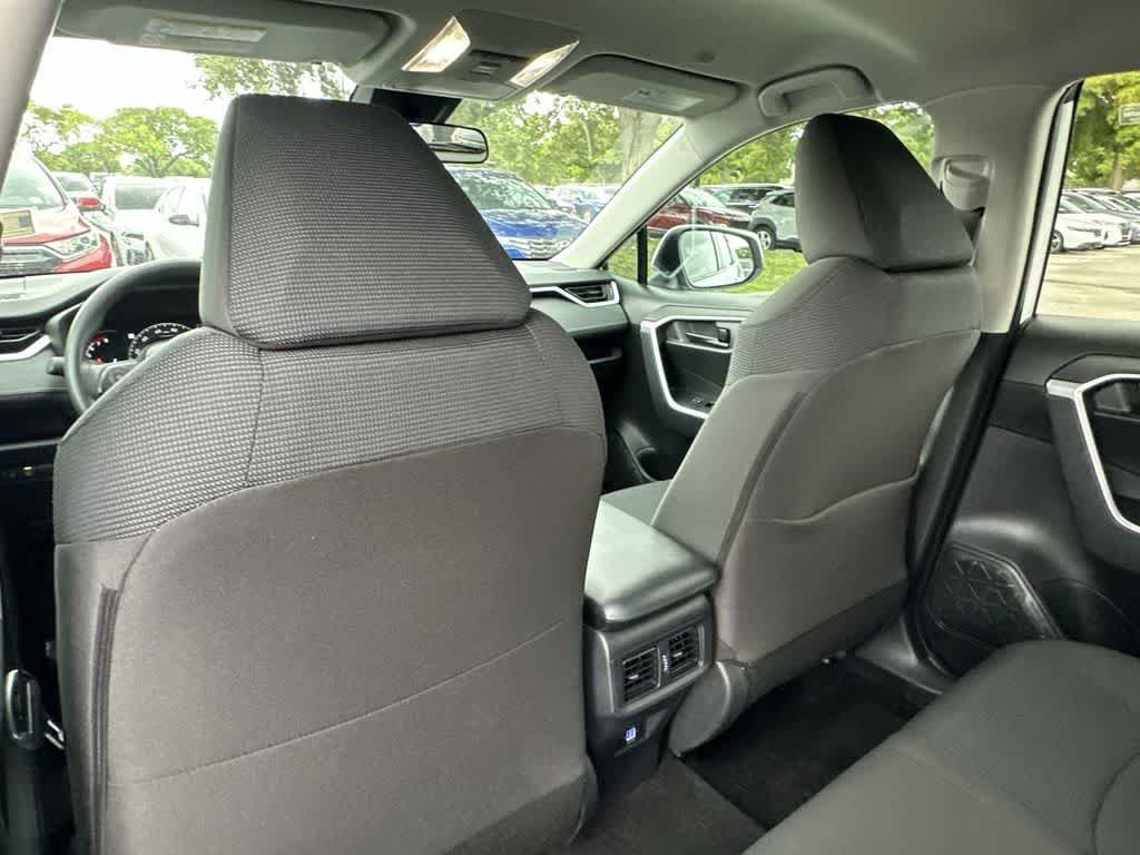 Used 2025 Ice Cap Toyota LE image 16