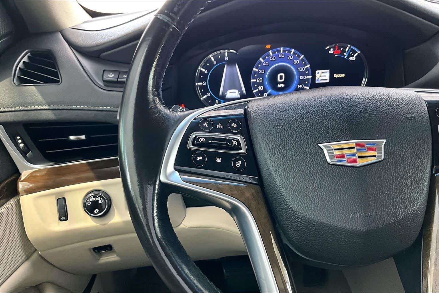 Used 2019 Crystal White Tricoat Cadillac Premium Luxury image 24