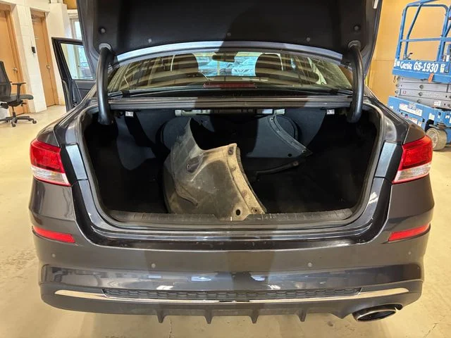 Used 2019 Gray Kia LX image 21