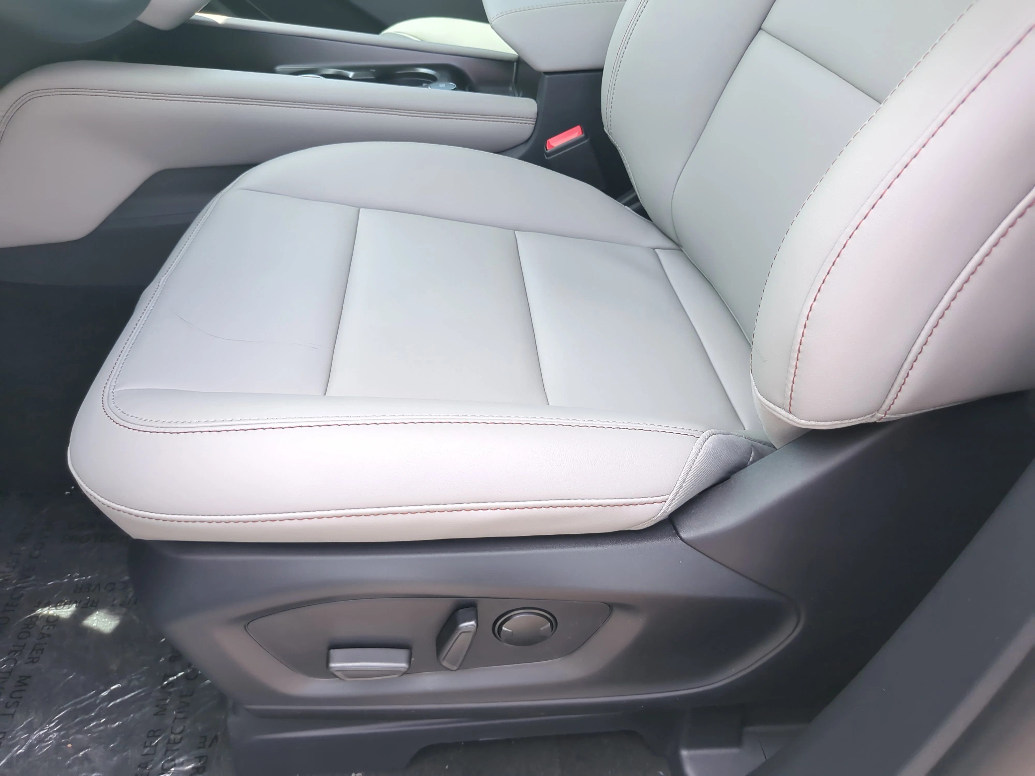 New 2026 Star White Metallic Tri-Coat Ford Active image 19