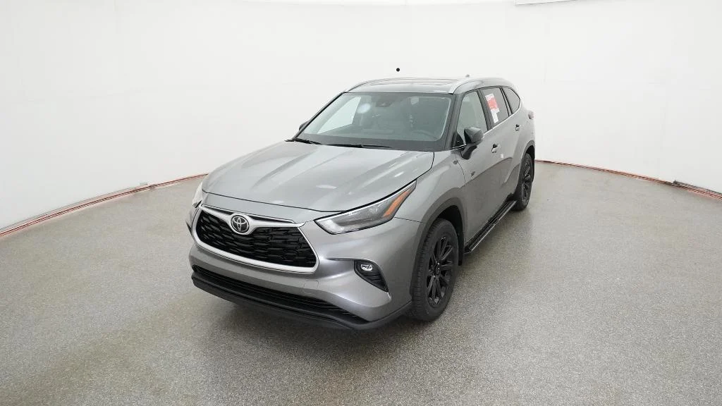New 2026 Heavy Metal Toyota XLE image 20