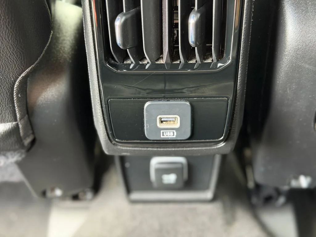 Used 2024 White Jeep Trailhawk image 8