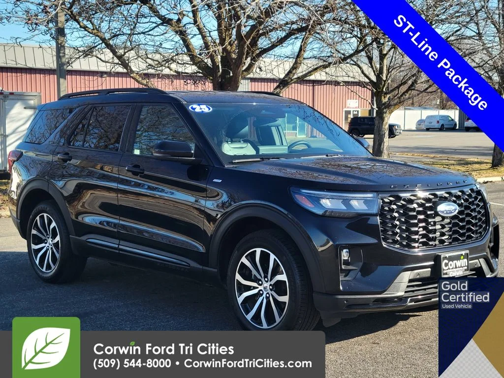 2025 Ford Explorer ST-LINE 4WD (PL535)'s photo