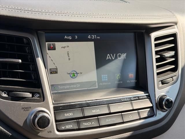 Used 2018 Red Hyundai SEL Plus image 18