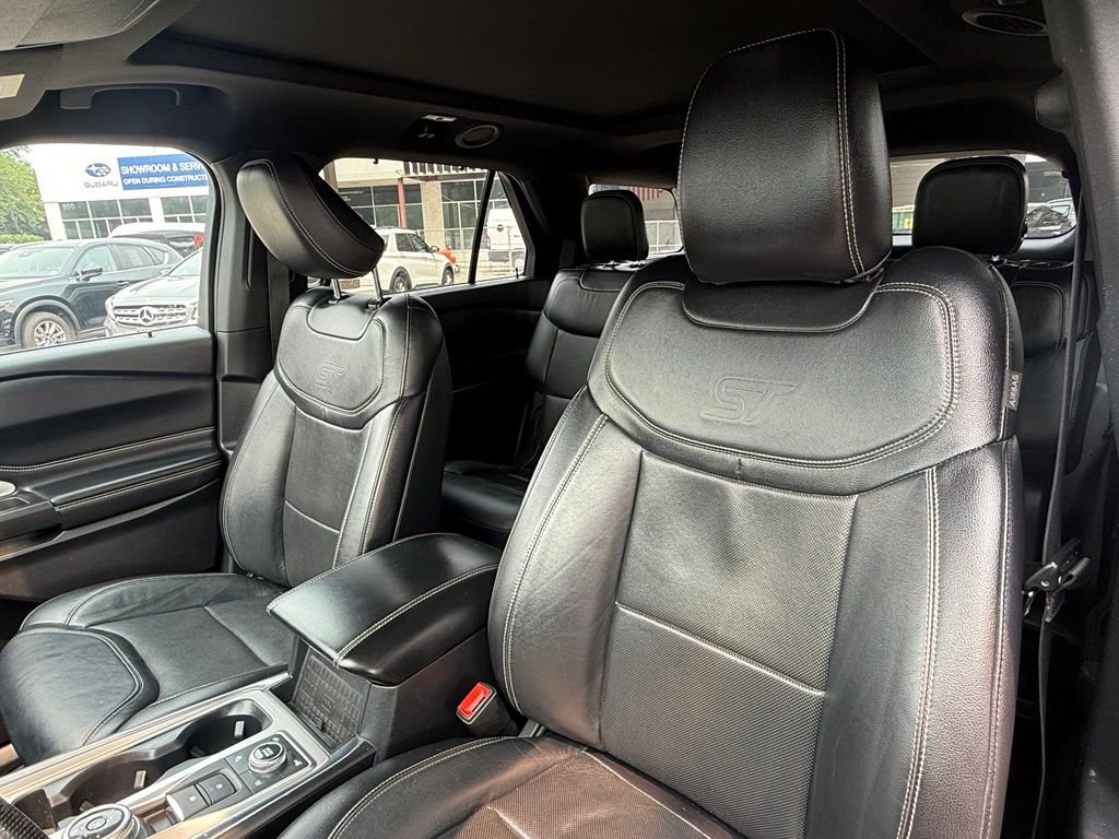 Used 2020 Red Ford ST image 24