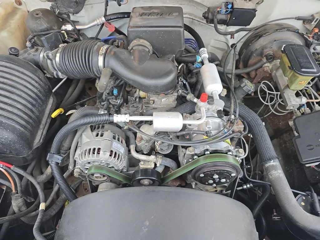 Used 1996  GMC SL image 31