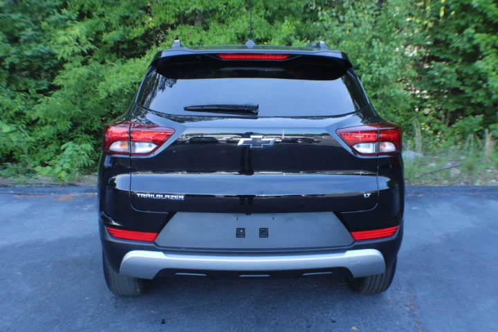 Used 2023 Mosaic Black Metallic Chevrolet LT image 16