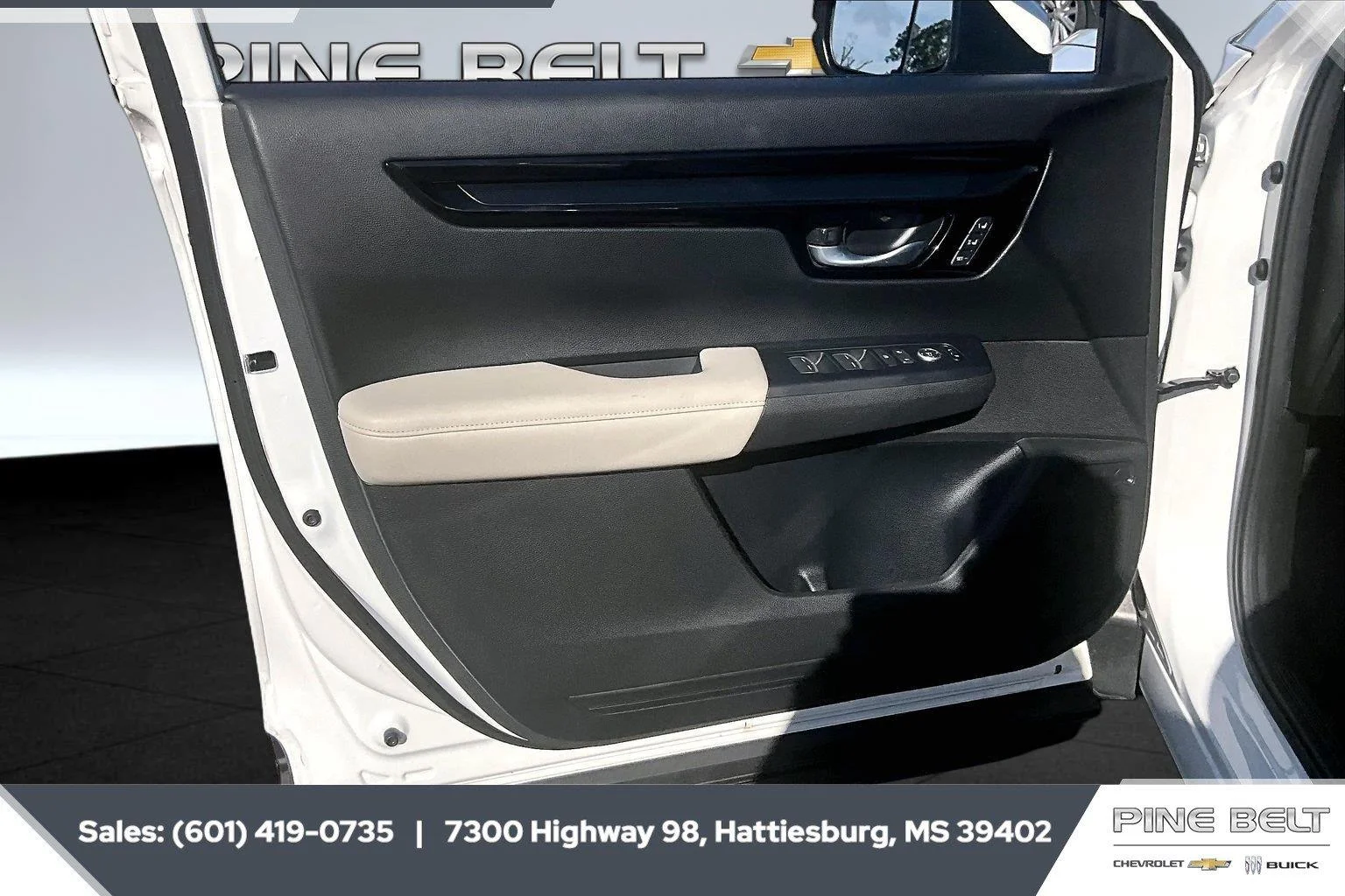 Used 2024 Platinum White Pearl Honda EX-L image 17