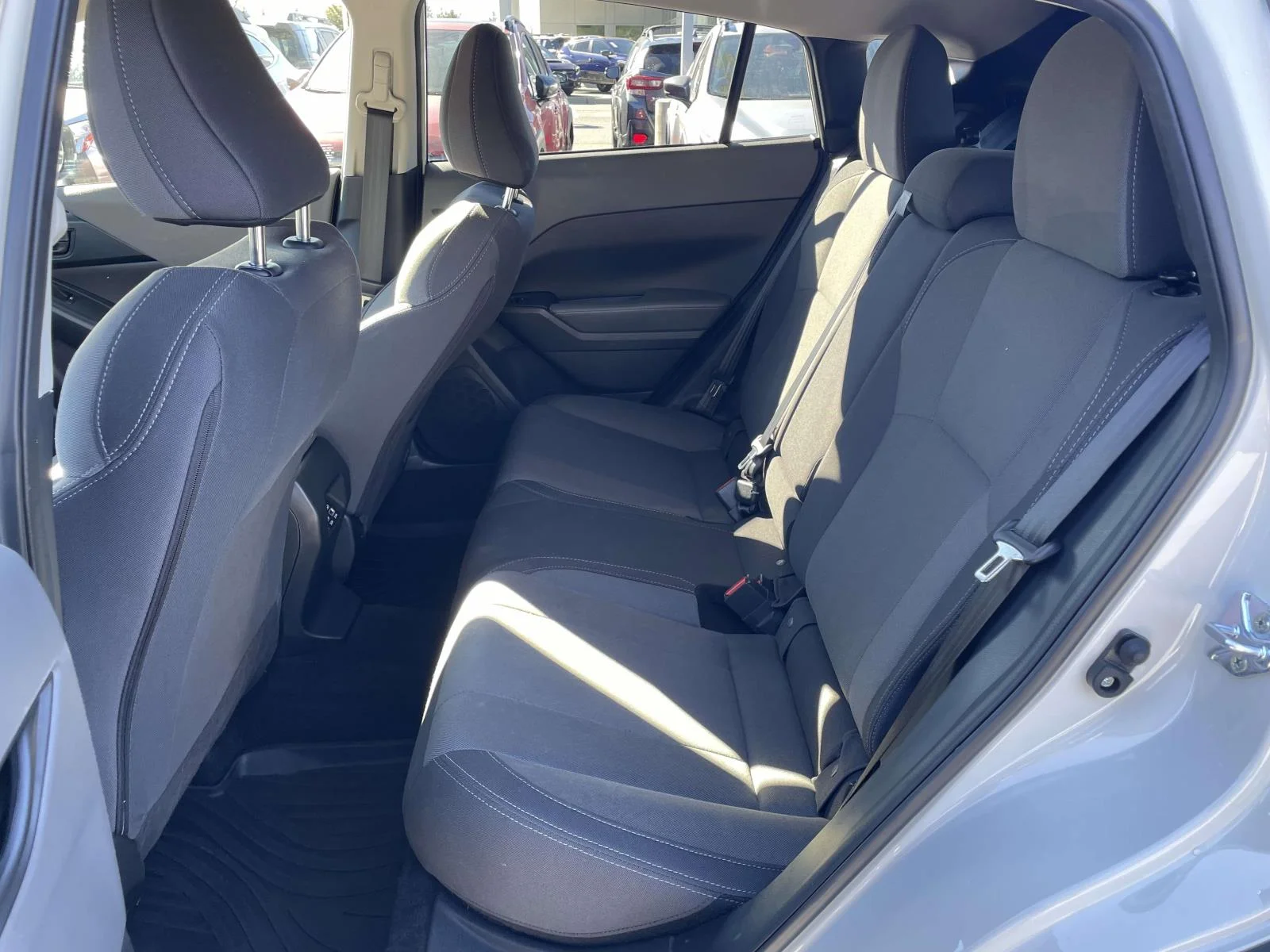 Used 2025 Crystal White Pearl Subaru Premium image 3