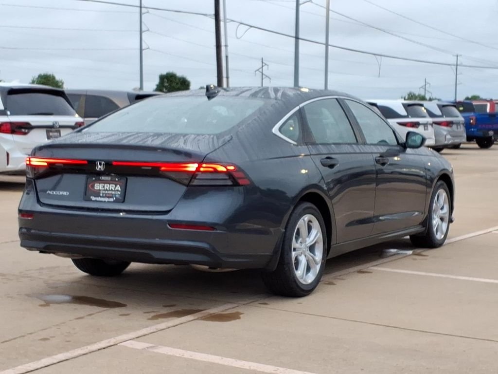 New 2026 Meteorite Gray Metallic Honda LX image 11