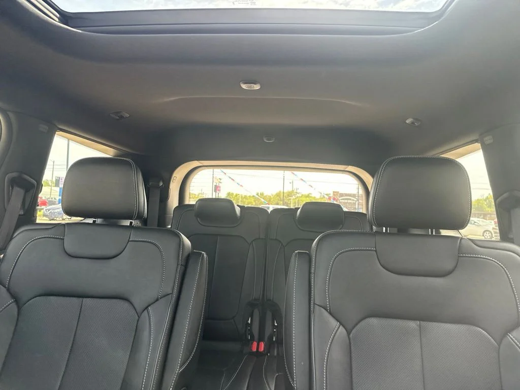Used 2023 Black Jeep Overland image 21