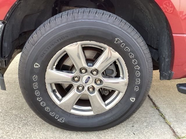 Used 2018 Ruby Red Metallic Ford XLT image 6