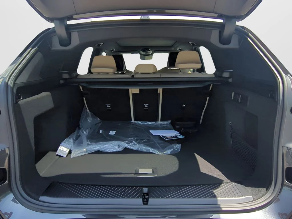 2025 BMW X3 30 - Photo 12