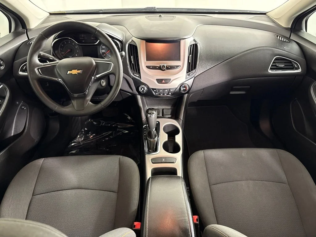 Used 2018 Silver Chevrolet LS image 12
