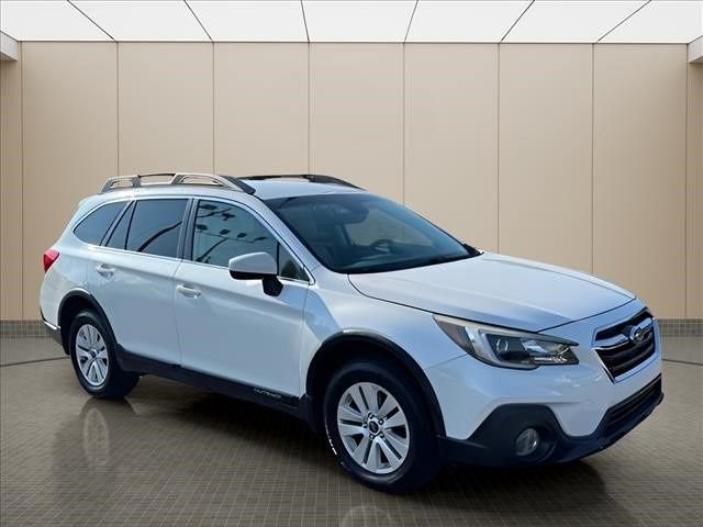 Used 2019 White Subaru 2.5i Premium image 2