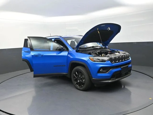 New 2026 Hydro Blue Pearlcoat Jeep Latitude image 29