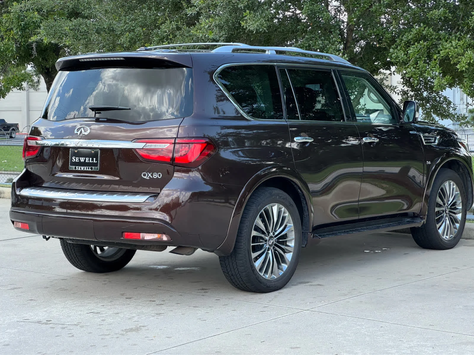 Certified Used 2018 Mocha Almond INFINITI  image 5