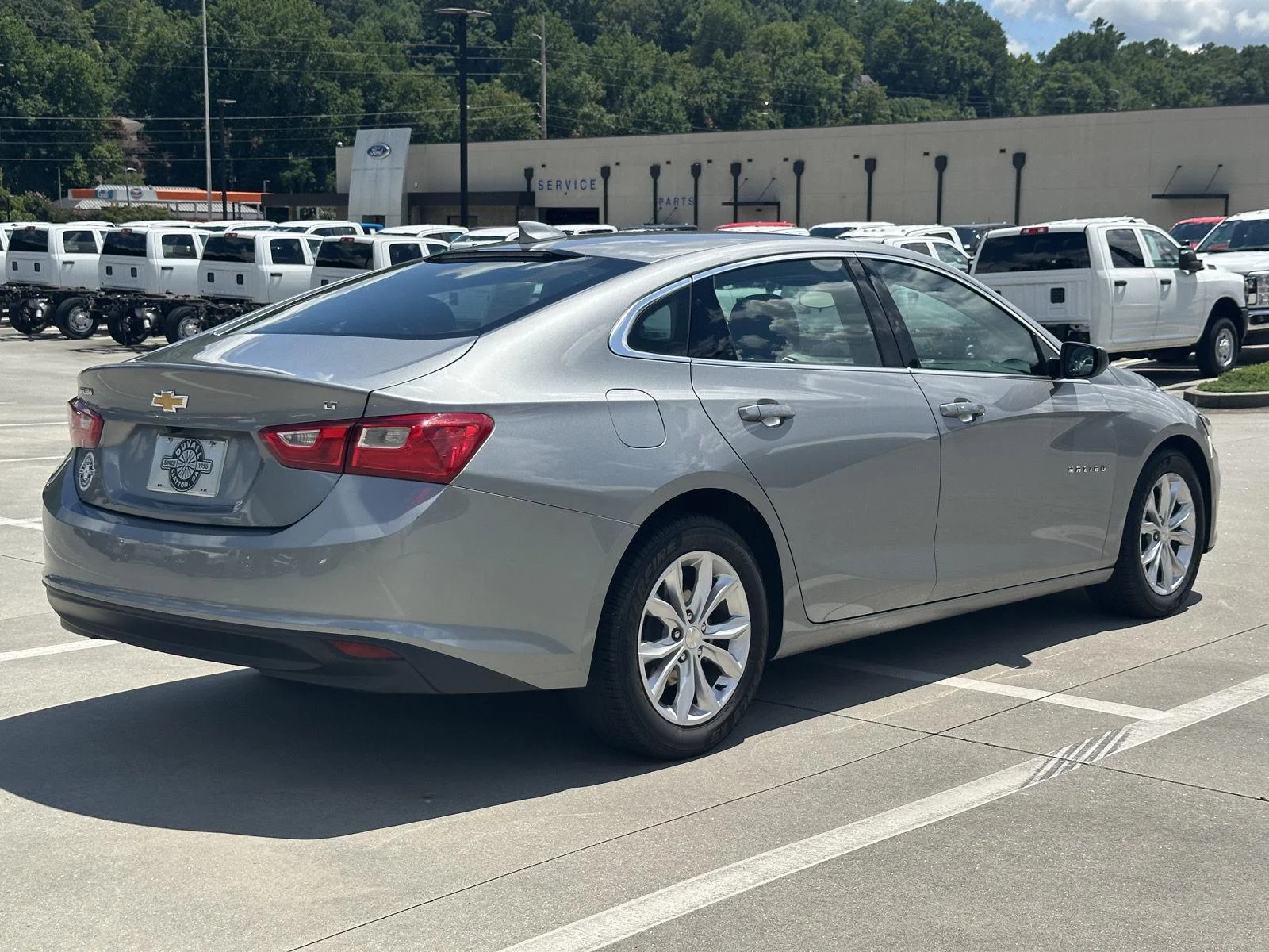 Used 2023 Sterling Gray Metallic Chevrolet LT image 7