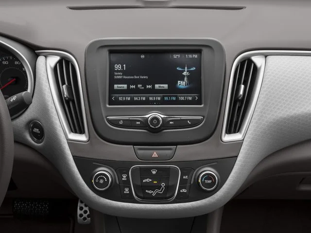 Used 2018 Black Chevrolet LS image 13
