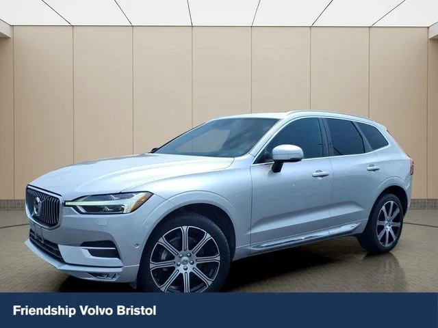 Used 2020 Silver Volvo T5 Inscription image 1