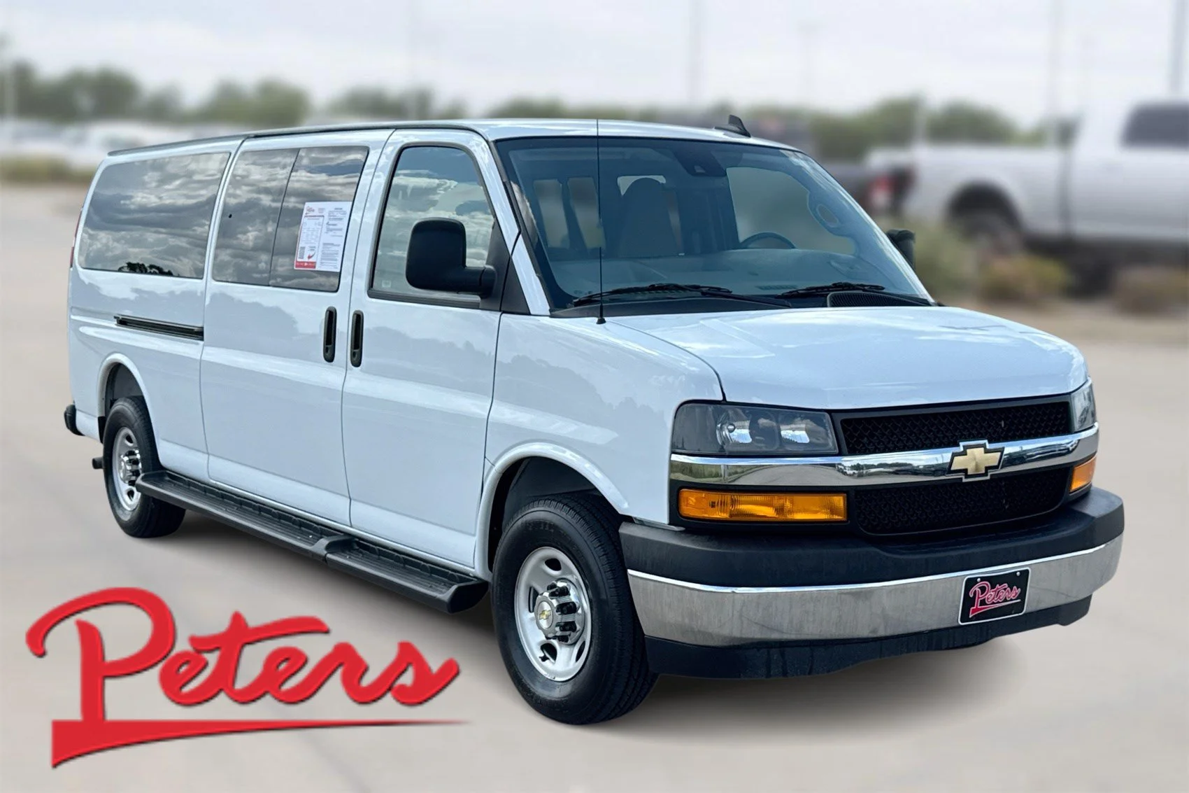 2025 Chevrolet Express Passenger LT