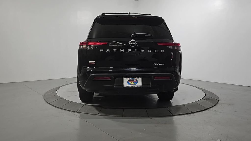 2022 Nissan Pathfinder SV - Photo 4