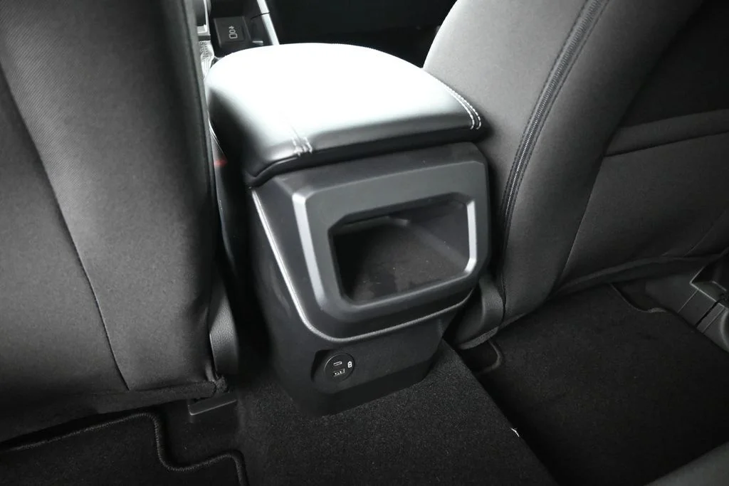 New 2026 Avalanche Ford XLT image 17