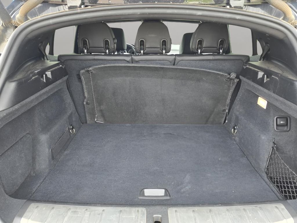 Used 2018 Black Sapphire Metallic BMW xDrive28i image 11