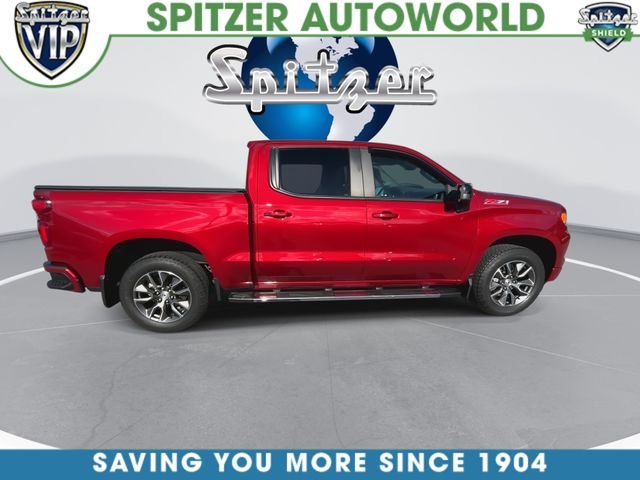 Used 2023 Red Chevrolet RST image 9