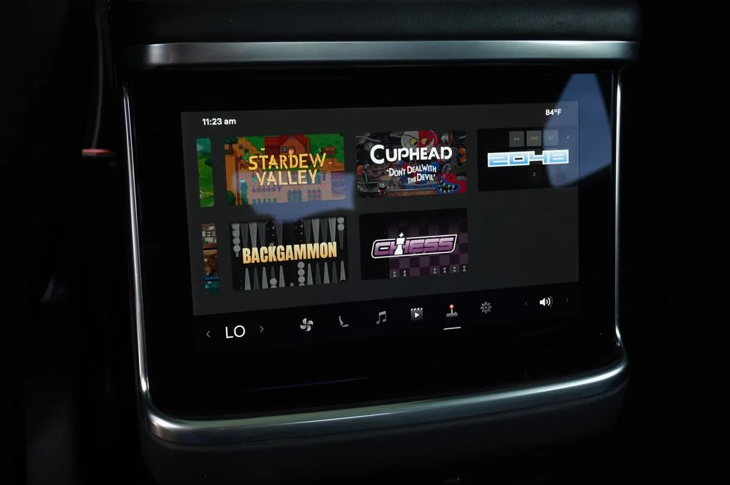Used 2022 Black Tesla Base image 26
