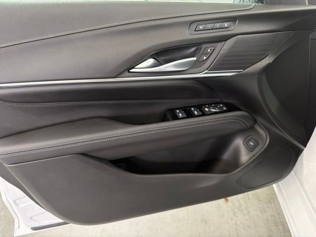 Used 2026 Summit White Cadillac Premium Luxury image 8