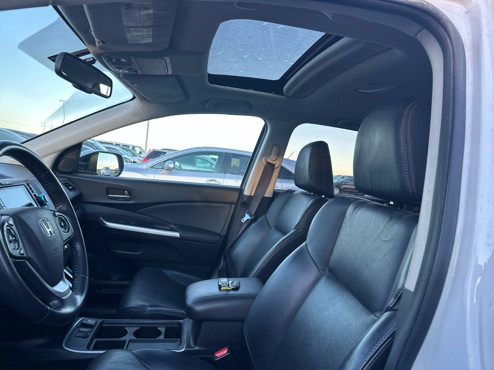 Used 2015 White Honda EX-L image 5