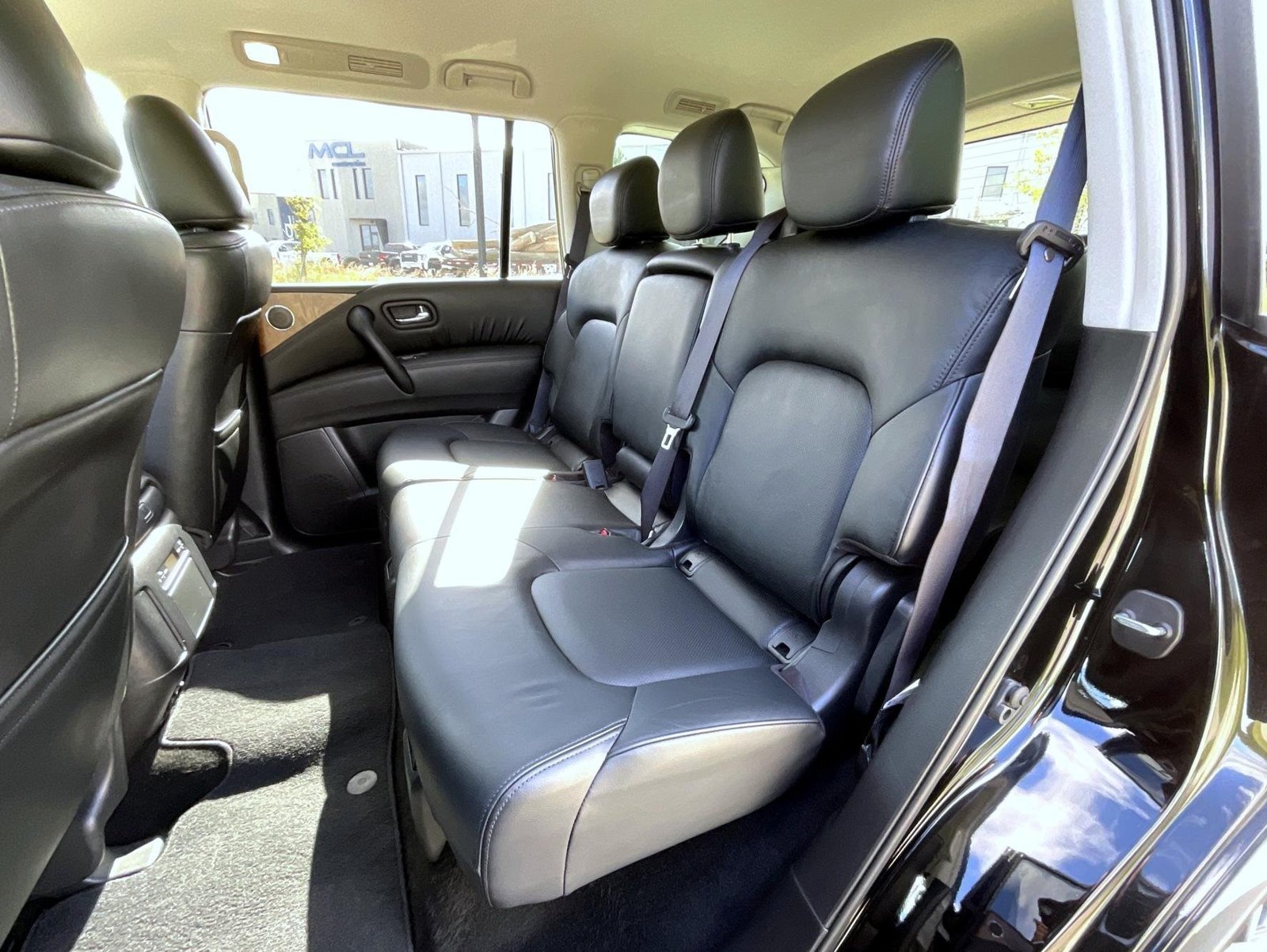 2022 Nissan Armada SL - Photo 25
