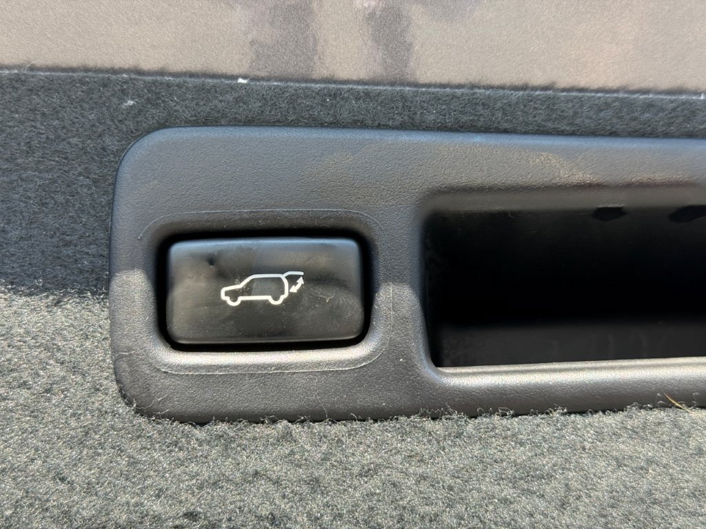 Used 2014 Gray Lexus 350 image 20